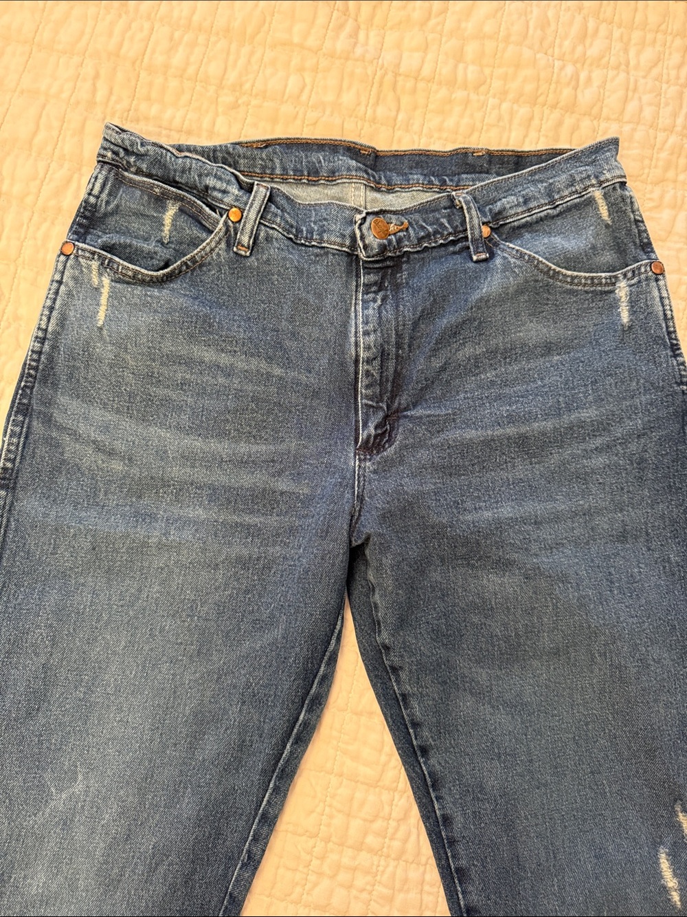 Wrangler Jeans - Picture 3 of 5